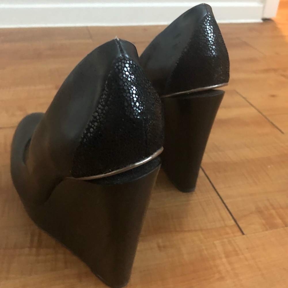 Badgley Mishka black platform wedges